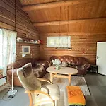 3 Bedroom Cozy In *