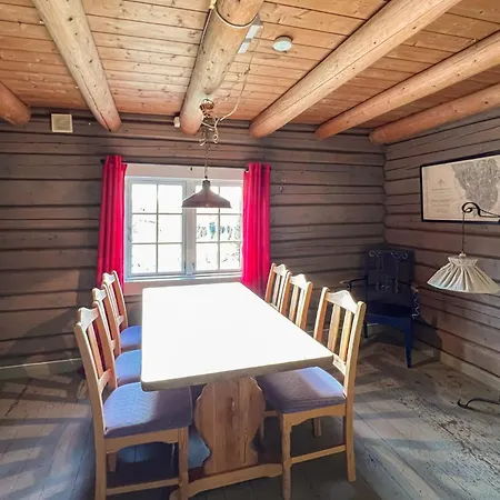 Semesterbostad 3 Bedroom Cozy In *