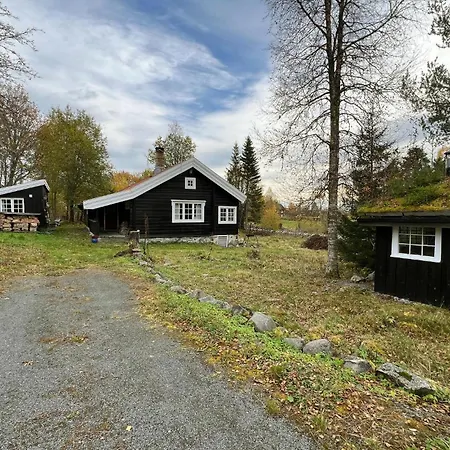 Semesterbostad 3 Bedroom Cozy In